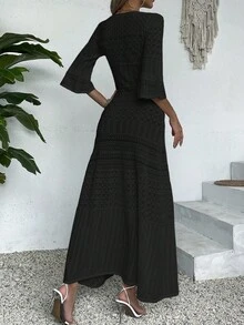 Elegant Women's Fashion Casual V-Neck Long Sleeve Knit Dress, All-White Summer Beach Vacation Style, Minimalist Vintage Coin Design, Slim Fit Hollow-Out, Random Print Pattern, Suitable For Back To School Season, Autumn/Winter Women's Clothing, Long Party Dress For Christmas, Thanksgiving And New Year - Black - View 2