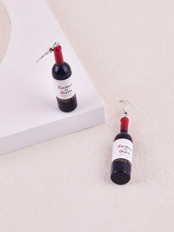 1 Pair Classic 3D Wine Bottle Design Women's Party Decoration Earrings
