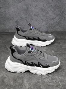 Unieke leren en mesh splicing ademende comfortabele casual dikke sneakers voor heren, dikke zool, hoogteverhogende antislip dagelijkse woon-werkverkeer outdoor sport sneakers