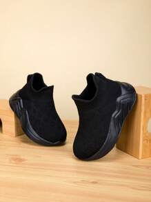 新款透气网眼低帮儿童休闲户外运动鞋，软底防滑轻便一脚蹬，适合四季 - 黑色 - 查看 6