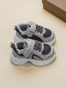 1 Pair Baby Gray Sports Shoes, Hook-And-Loop & Mesh Design, Suitable For Spring & Autumn - Grey - View 4