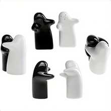 Cute Decorated Salt & Pepper Shakers, Embracing Couple Design, Black & White Modern And Vintage Style, Easy To Refill & Dispense Seasoning Bottle Set,School Supplies