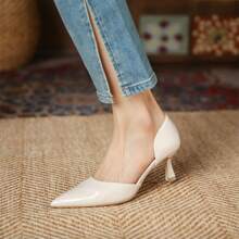 Xin Jing Shoes Fall/Winter 2025 Women's Fashionable Hollow Out High Heel Pumps, Elegant