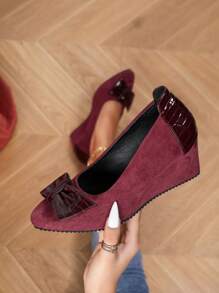 Novos sapatos femininos para a primavera de 2025, sapatos de trabalho com laço, bico redondo, sola macia, salto médio, bico e salto baixo