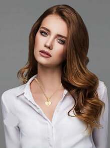 1 件时尚 A-Z 心形首字母吊坠项链不锈钢贝壳锁骨链项链适合女士男士情人节礼物 - 金黃色 - 查看 4