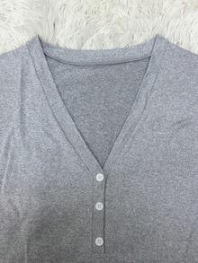 New Arrival Plus Size Solid Color V-Neck Button Casual Short Sleeve T-Shirt - Grey - View 3