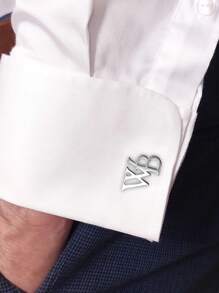 Manschettenknöpfe im europäischen Stil, Edelstahl elegante Buchstaben Manschettenknöpfe, Herrenanzug & Hemd Accessoires, Geschenk für Vater, Ehemann, Freund, Sohn, Großbuchstaben Englisch, eleganter Stil, detailliertes Buchstabendesign, Edelstahl Material, graviert, bunt, süß, niedlich, witzig, Kawaii, Y2K, stilvoll, unisex, lässig, individuell, personalisiert, einzigartig, ideales Geschenk für ihn, ideales Geschenk für sie, sie, Freund, Freundin, Familie, Freunde, Kinder, zu Jahrestagen, zum Valentinstag, zum Muttertag, zum Geburtstag, zum Kindertag, zum Vatertag, zur Examenfeier, zur Hochzeit, zum Einweihungsgeschenk, Schulmaterial, Schulanfang, fürs Büro, für die Schule, für den Klassenraum, als Lehrergeschenk, für die Universität, für Kollegen, für Studentenwohnheime, für Lehrer, für Jungen und Mädchen, für Teenager, Sekundarschüler, Oberschüler, Studenten, Erstsemester, Studenten im zweiten Jahr, Unterstufenschüler, Oberstufenschüler, Universitätsstudenten