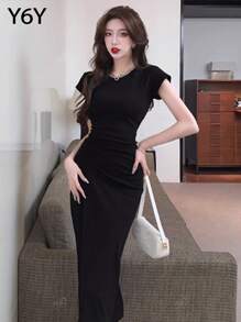 Summer Elegant Shoulder Drop Short Sleeve Round Neck Pleated Waist Fitted Midi Dress, Versatile And Minimalist