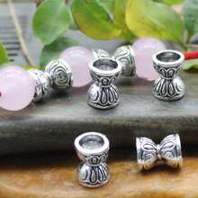 30 件/50 件复古莲花隔珠锌合金双面花珠帽，DIY 珠宝制作用品，星星和月亮吊饰适用于服装、鞋子和珠宝配饰 - 銀色 - 查看 1