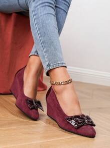 Novos sapatos femininos para a primavera de 2025, sapatos de trabalho com laço, bico redondo, sola macia, salto médio, bico e salto baixo