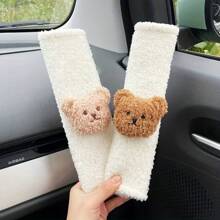 Protector de hombro del cinturón de seguridad del coche con cabeza de peluche de oso de peluche de cordero personalizado, accesorios de decoración de coche lindos y elegantes, protección del cuello para invierno