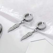 1 par de pendientes con colgante de pluma de moda, pendientes de clip elegantes para orejas sin perforar, diseño punk elegante para hombres, pendientes de "oreja perforada falsa"