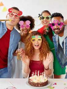 1Pc New Party Dress Up Glasses, Personalized Hawaiian Style Party Sunglasses, Beach Party Fashion Decoration Glasses, Suitable For Beach Tourism, Carnival, Party Dress Up Accessories Glasses, Dress Up Props With Asymmetric Color Lines