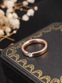1pc Titanium Steel Single Rhinestone Zirconia Ring, Rose Gold, Popular Fashionable Personalized Style, Suitable For Women To Wear Daily Or Gift
