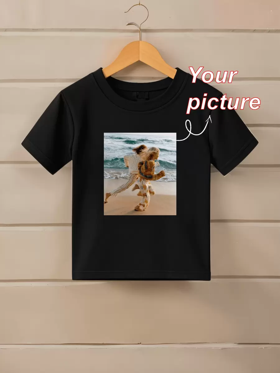 Camisetas gráficas personalizadas para niñas, agrega tus propias fotos de familia/mascotas/selfies/amigos, camiseta con impresión de foto personalizada, uniformes de equipo/exterior/clase, top negro de manga corta y cuello redondo para niñas, regalos personalizados para fiestas, cumpleaños, aniversarios, camisas culturales, recuerdos de fiesta, ropa de primavera y verano - Negro - Ver 1