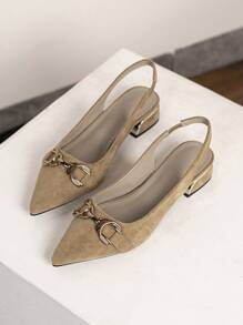 Women's Closed Toe Button Chunky Heel Pumps