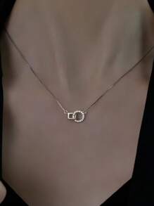 Sterling Silver Rhinestone-Set Double Ring Necklace For Women New Chic Minimalist And Cold Style Interlocking Collarbone Chain - Square and Round Interlocking Necklace - View 5