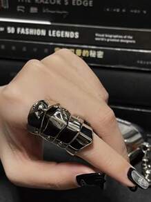1pc Punk Hiphop Couple Armor Knuckle Rings, Multilayer Adjustable Movable Joints Saturn Design Fashion Ring