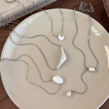 1pc Silver Brushed Minimalist Asymmetrical Geometric Heart Design Unique Statement Necklace - Necklace - View 1