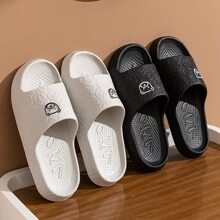Summer Fashion Men's & Women's Slippers – Cute Little Bear Print, Non-Slip Soft Sandals For Indoor, Bathroom, Dormitory, And Casual Wear – Perfect For Couples - Grey - View 2