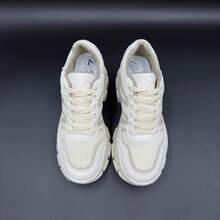 Women Casual Shoes - 米色 - 查看 4