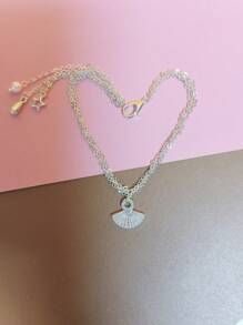 适合日常佩戴的编织银色手链