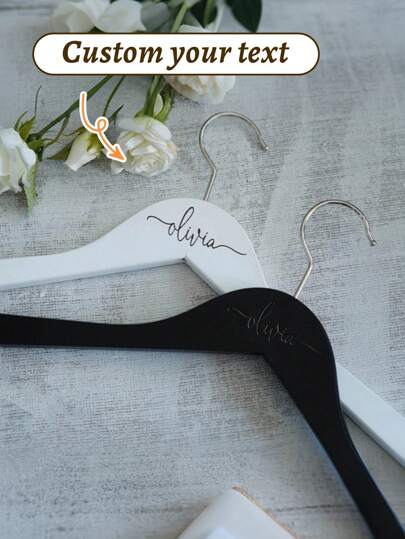 Percha personalizada para novia, percha de boda, percha personalizada, percha para vestido de novia, percha de alambre personalizada, percha de madera, percha de Sra., percha con nombre, regalo personalizado para dama de honor, novio, novia, amigos, para el Día de San Valentín, para el Día de la Madre, para el Día del Padre, para la graduación, para bodas, para el día de la inauguración de la casa, útiles escolares, glamour de Año Nuevo