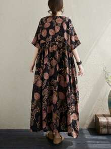 Đầm đi biển phong cách Bohemian mới năm 2026, cổ tròn, in hoa, dáng rộng, kiểu dáng xòe, cỡ lớn, màu đen thanh lịch. - màu đen - Xem 3