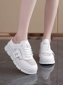 1 coppia di ciabatte da donna in rete e pannelli, sneaker casual alla moda con suola spessa