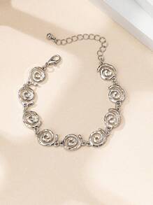 1pc Fashionable Hollow Clover Lucky Bracelet, Unique Design With Elegant Feel, Suitable For Women To Wear To Parties, Events And Daily