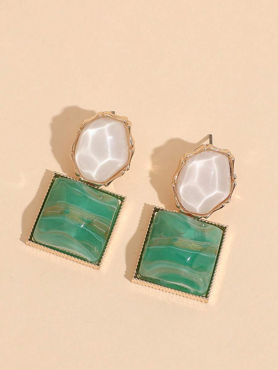 1 Pair Geometric Resin Stud Earrings, Suitable For Daily Wear - Green Mix - View 1
