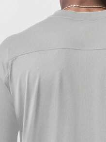 VitaFith New Bull Print Casual Sports Fitness American Style Men T-Shirt, Fashionable Sports & Fitness, Versatile Casual Daily Wear, Lightweight