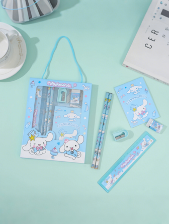  Sanrio Hello Kitty 和 Kuromi 卡通人物风格儿童文具礼盒套装，包括铅笔、笔记本、卷笔刀、铅笔盒、尺子和橡皮擦、蜡笔，返校礼物