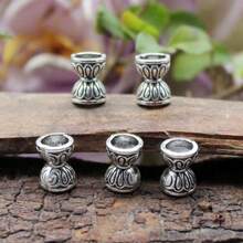 30 件/50 件复古莲花隔珠锌合金双面花珠帽，DIY 珠宝制作用品，星星和月亮吊饰适用于服装、鞋子和珠宝配饰 - 銀色 - 查看 9