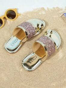 Girls' Summer Outdoor Fashion Nail Finger Sandals 2 New Styles Of Children's Rhinestone Princess Beach Shoes
