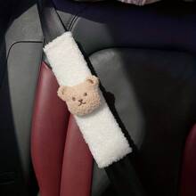 Protector de hombro del cinturón de seguridad del coche con cabeza de peluche de oso de peluche de cordero personalizado, accesorios de decoración de coche lindos y elegantes, protección del cuello para invierno