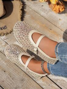 Sandal đế bằng mùa hè cho nữ, chất liệu lưới rỗng, đính đá lấp lánh, thoáng khí, thích hợp cho hoạt động ngoài trời, giày khiêu vũ/ba lê/thường ngày/đi bộ dáng rộng thời trang mới. Vui lòng tham khảo chiều dài chân thực tế khi đặt size. - Màu be - Xem 3