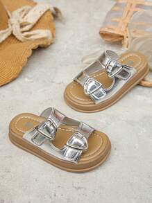 1双女童拖鞋儿童鞋女童2025新款流行夏季银色舒适软底时尚学生平底凉鞋 - 銀色 - 查看 7