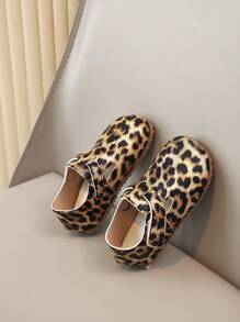 1 Pair Unisex Kids Leopard Print Flat Casual Outdoor Shoes, Suitable For Spring & Autumn