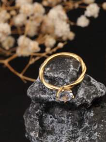 1 件 18K 金藤编织戒指，带 6 爪莫桑石，个性化、时尚，适合女性日常佩戴和派对礼物