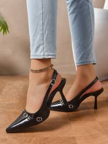 Sandali con tacco alto alla moda per il 2025, con punta chiusa, adatti a vestiti, con tacco sottile e delicato, eleganti