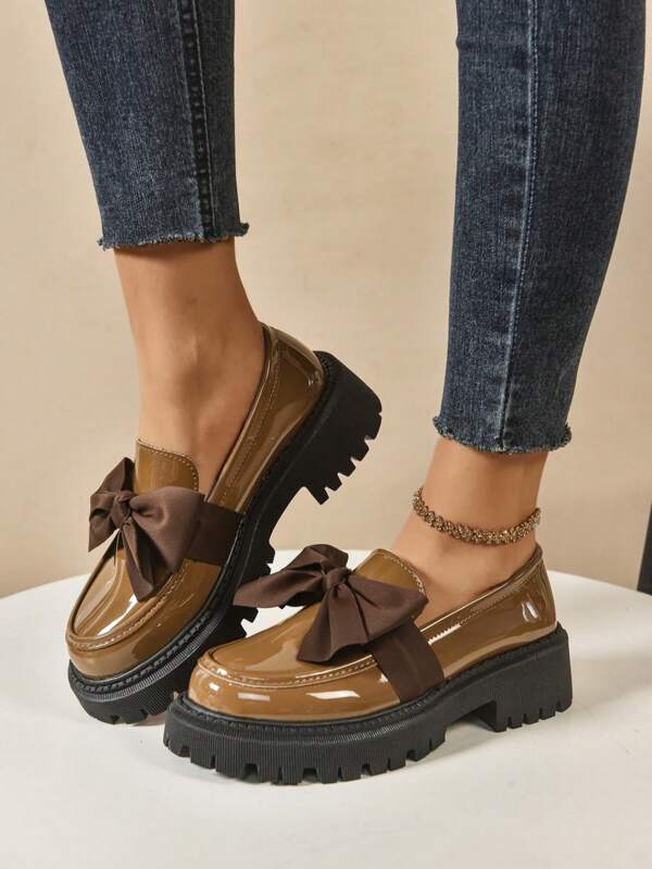 Mocasines con lazo al estilo dulce para mujer, de punta redonda, tacón bajo, tipo slip-on, para uso casual - Nuevo 2025