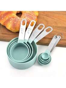 8 Piece Kitchen Measuring Cup And Measuring Spoon