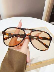 70s Retro European & American Style Double Bridge Fashion Fashion Glasses, Unisex Couples For Summer Beach Vacation,Outdoor,Travel - Multicolor - View 4