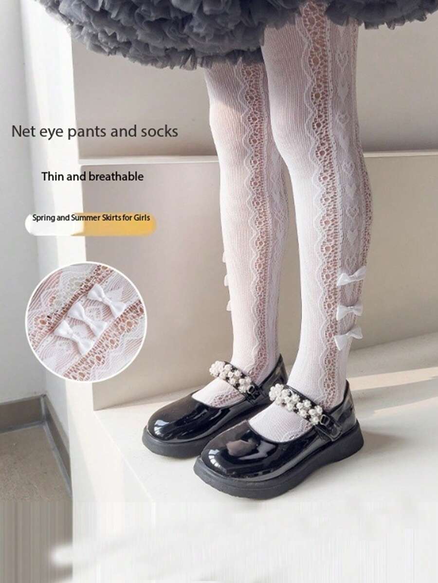 1 قطعة جورب قصير بنقشة فراشة منفذة للتهوية مقاوم للبعوض للبنات - أبيض - مشاهدة 1