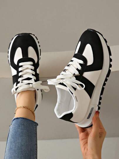 ZKBBO Women's Casual Sports Shoes, PU Leather Flat Lightweight Comfortable Running Sneakers, Flat White Shoes