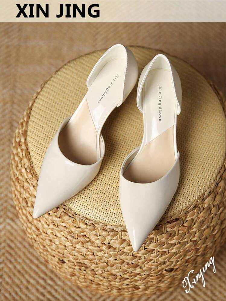 Sapatos de salto alto femininos com detalhes vazados, elegantes e modernos. - Bege - Ver 1