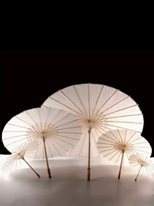 6pcs/1pc White Paper Umbrella - Wooden Handle, No Power Or Feathers Required, Perfect For Weddings, Photo Shoots, Makeup, Parties, Beach Decorations.