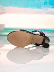 银色女士高跟厚底凉鞋，时尚闪光带粗跟坡跟凉鞋，迷人派对鞋