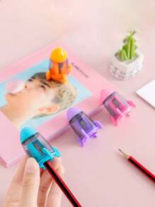 3pcs Creative Rocket/Spacecraft Shaped Single Hole Student Pencil Sharpener Office School Supplies